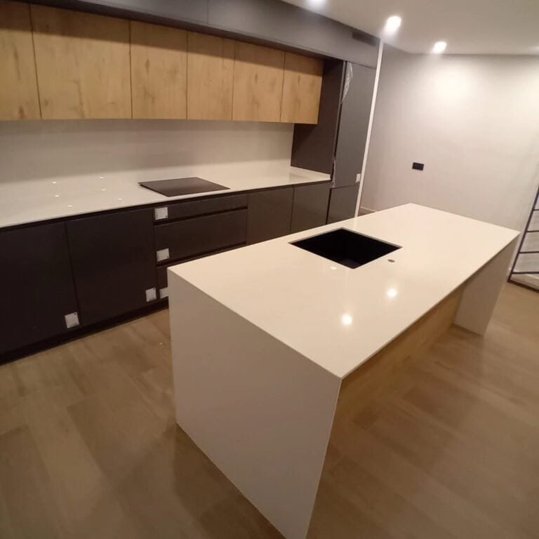 Encimera de porcelánico Dekton Halo en Alcalá de Guadaíra