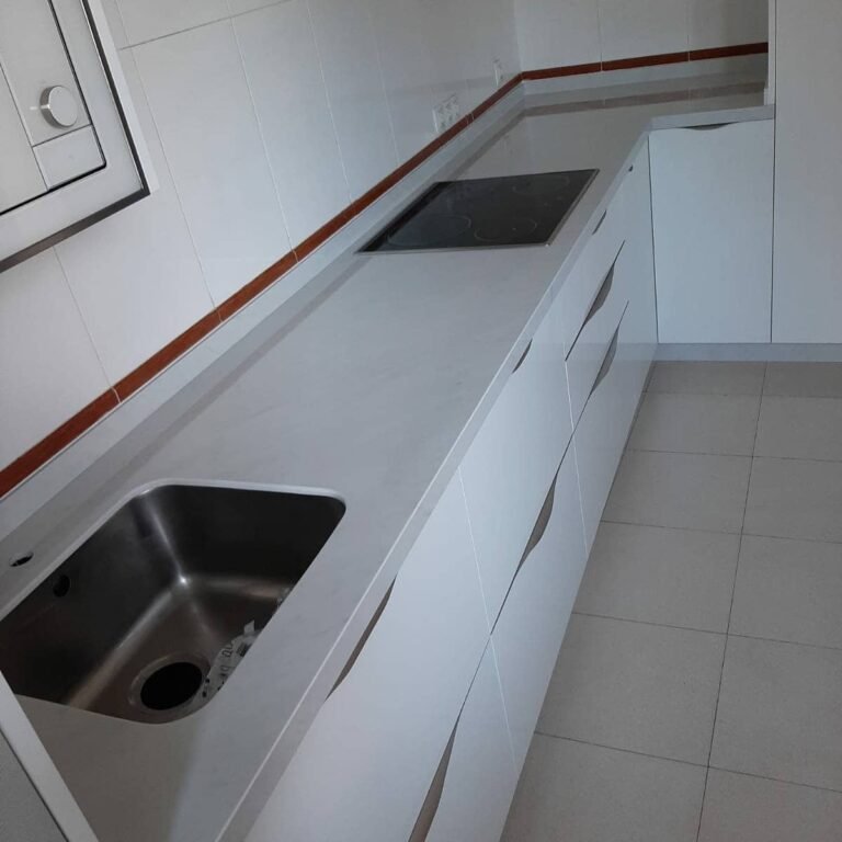 Encimera Carrara en Bormujos