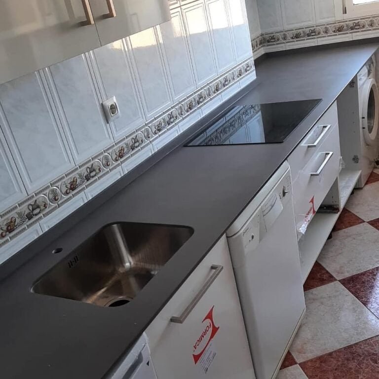 Encimera Pietra Piombo en Camas
